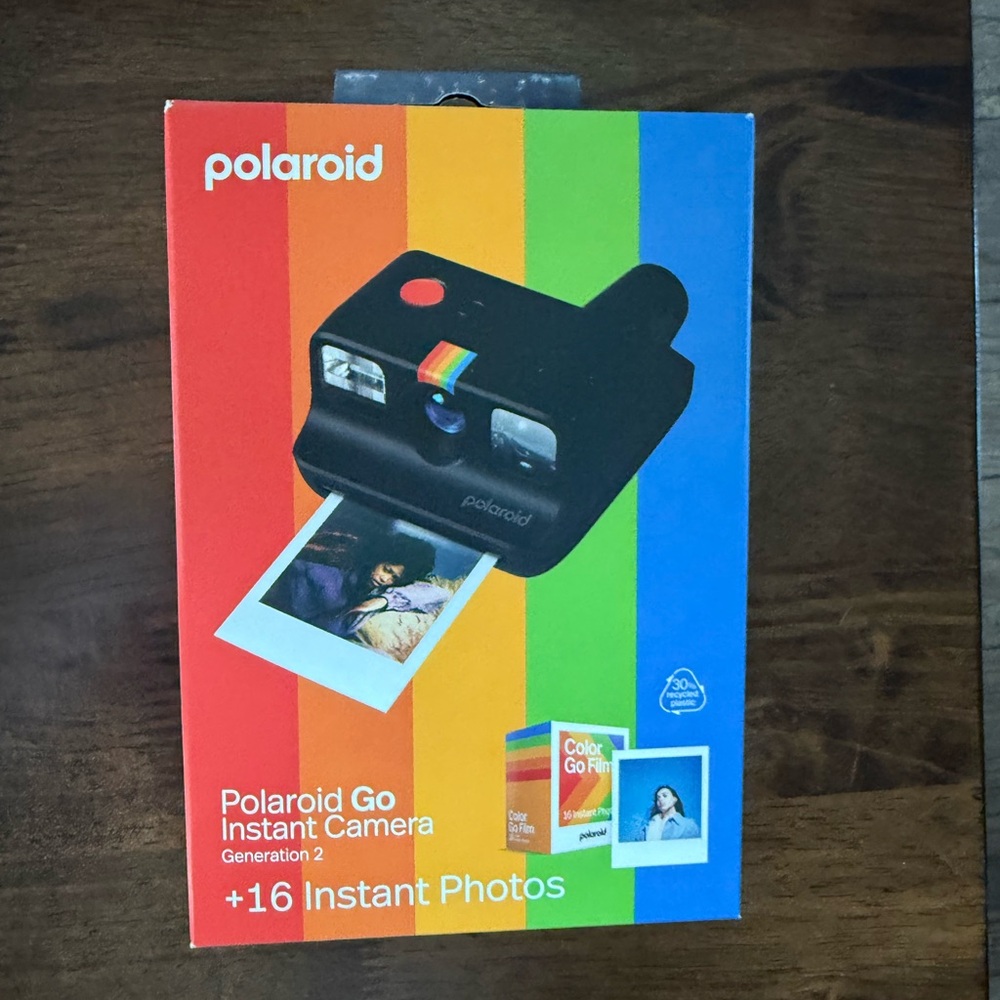 NWT Polaroid Go Instant Camera - Black